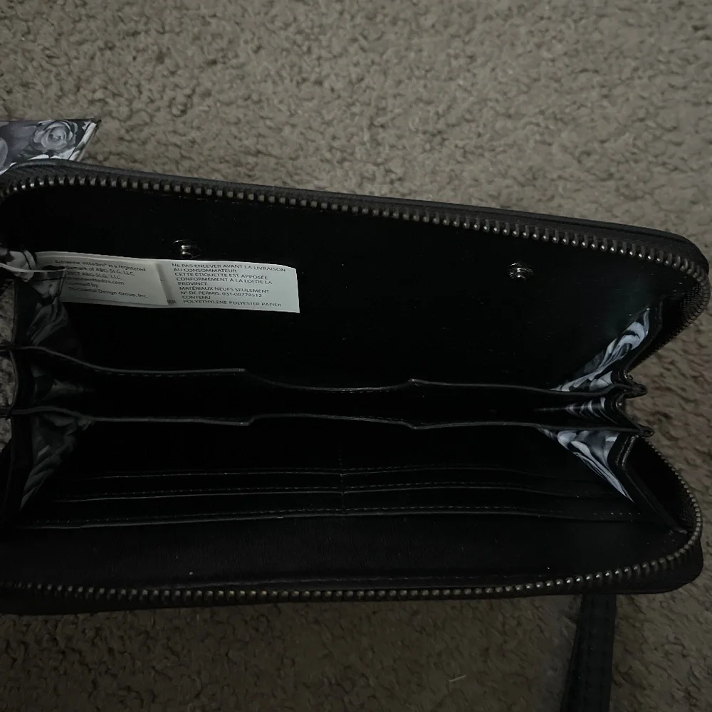 Phone charger wallet Adrienne Vittadini black leather zip around wristlet